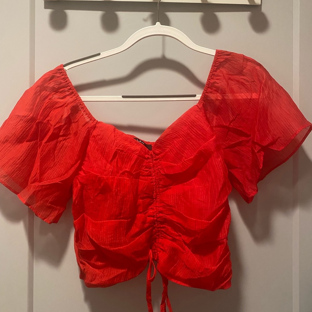 NWT! Lulu’s Red Ruched Top